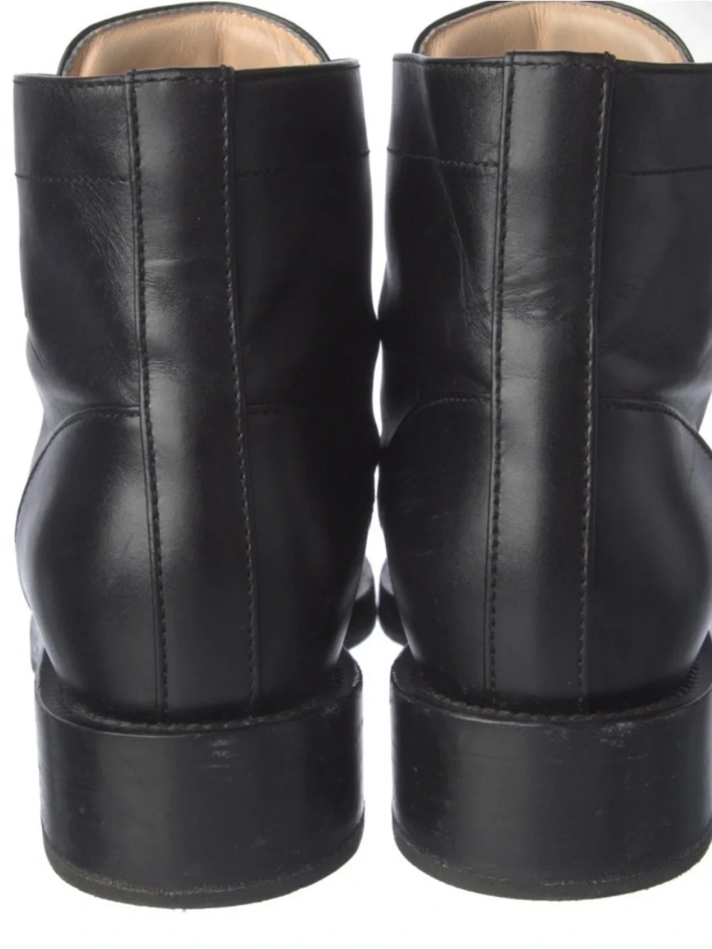 CHANEL classic black